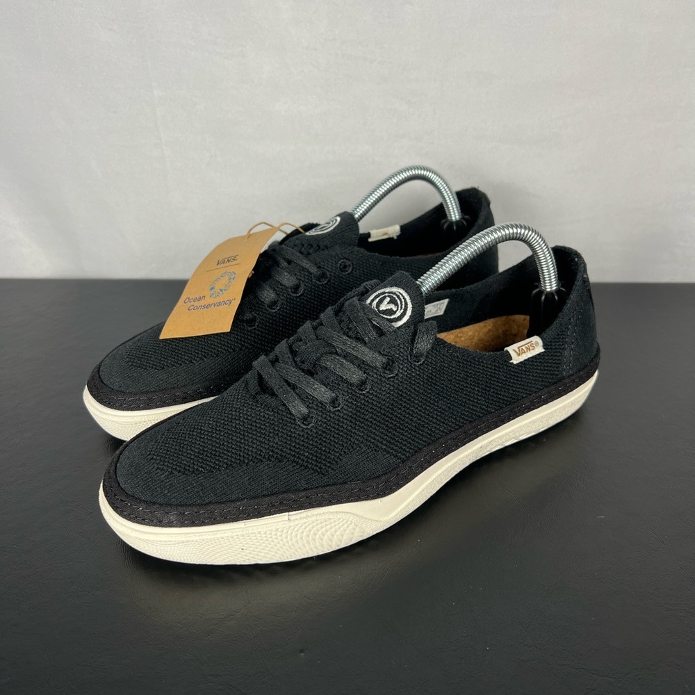 Vans Men’s Black Knit Low-Top Sneakers